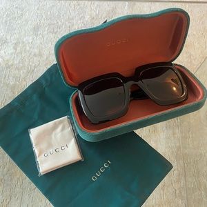 Gucci sunglasses